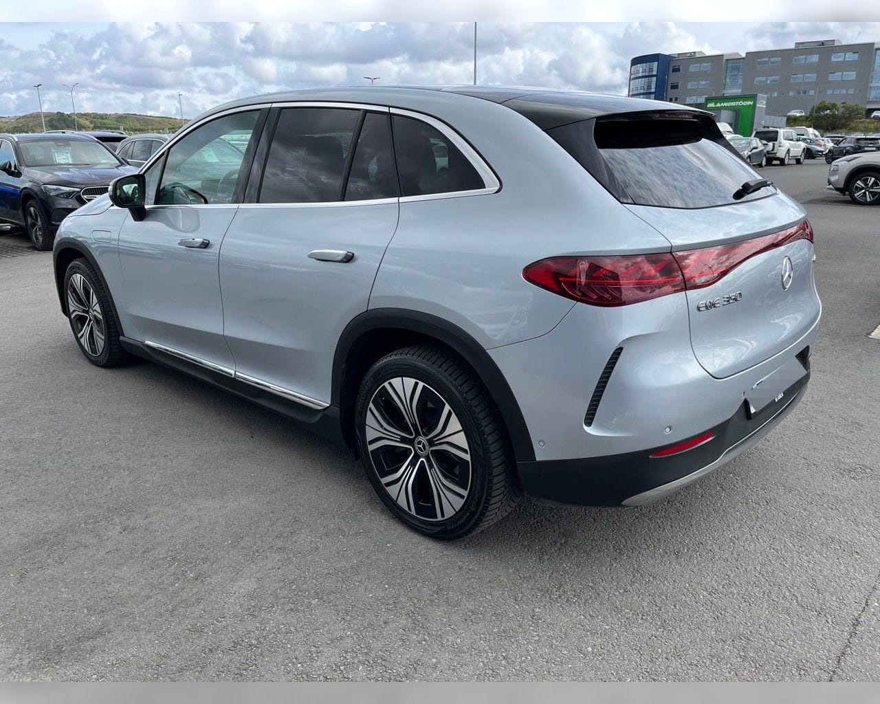 MERCEDES-BENZ EQE 350 SUV 4MATIC PURE