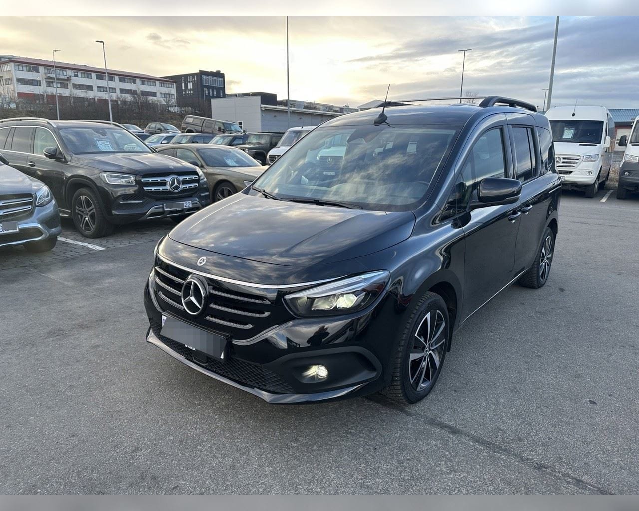 MERCEDES-BENZ EQT 200 MILLILANGUR POWER
