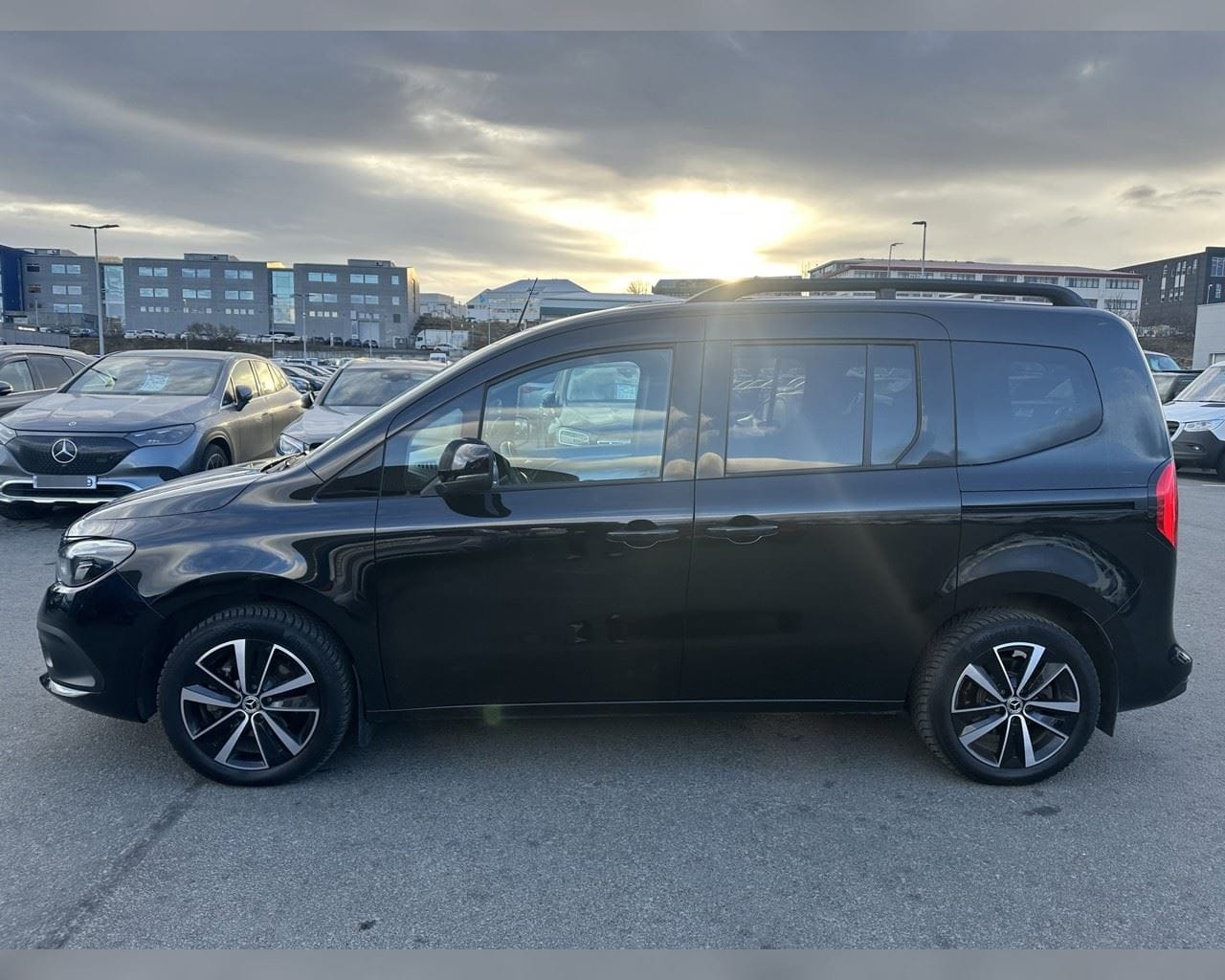 MERCEDES-BENZ EQT 200 MILLILANGUR POWER