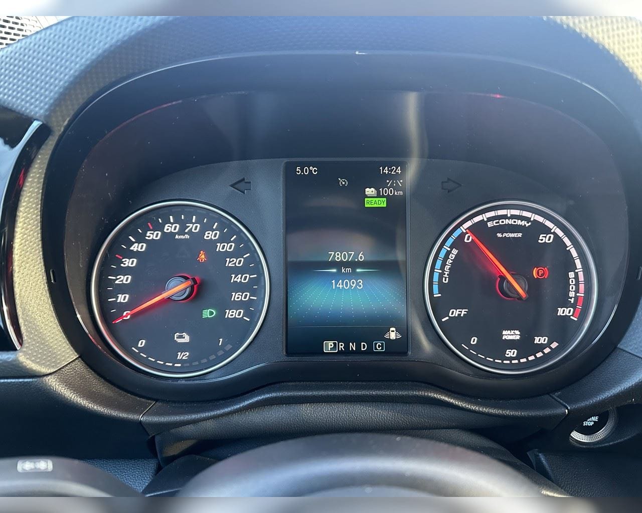 MERCEDES-BENZ EQT 200 MILLILANGUR POWER