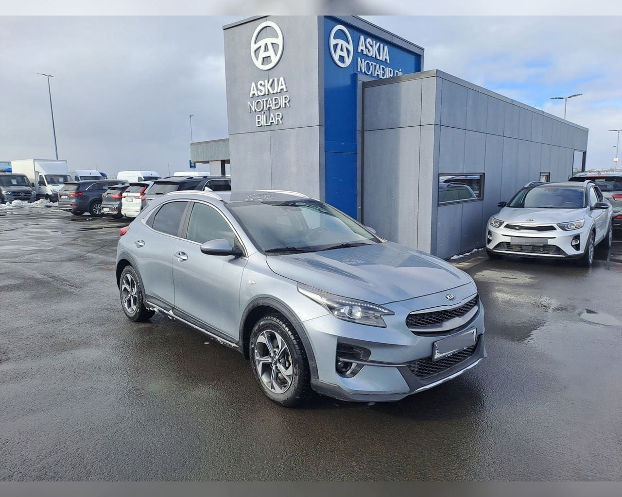 KIA XCEED PHEV URBAN