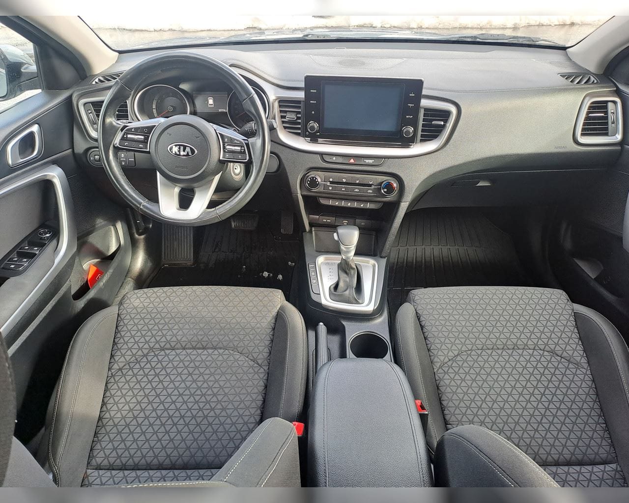 KIA XCEED PHEV URBAN