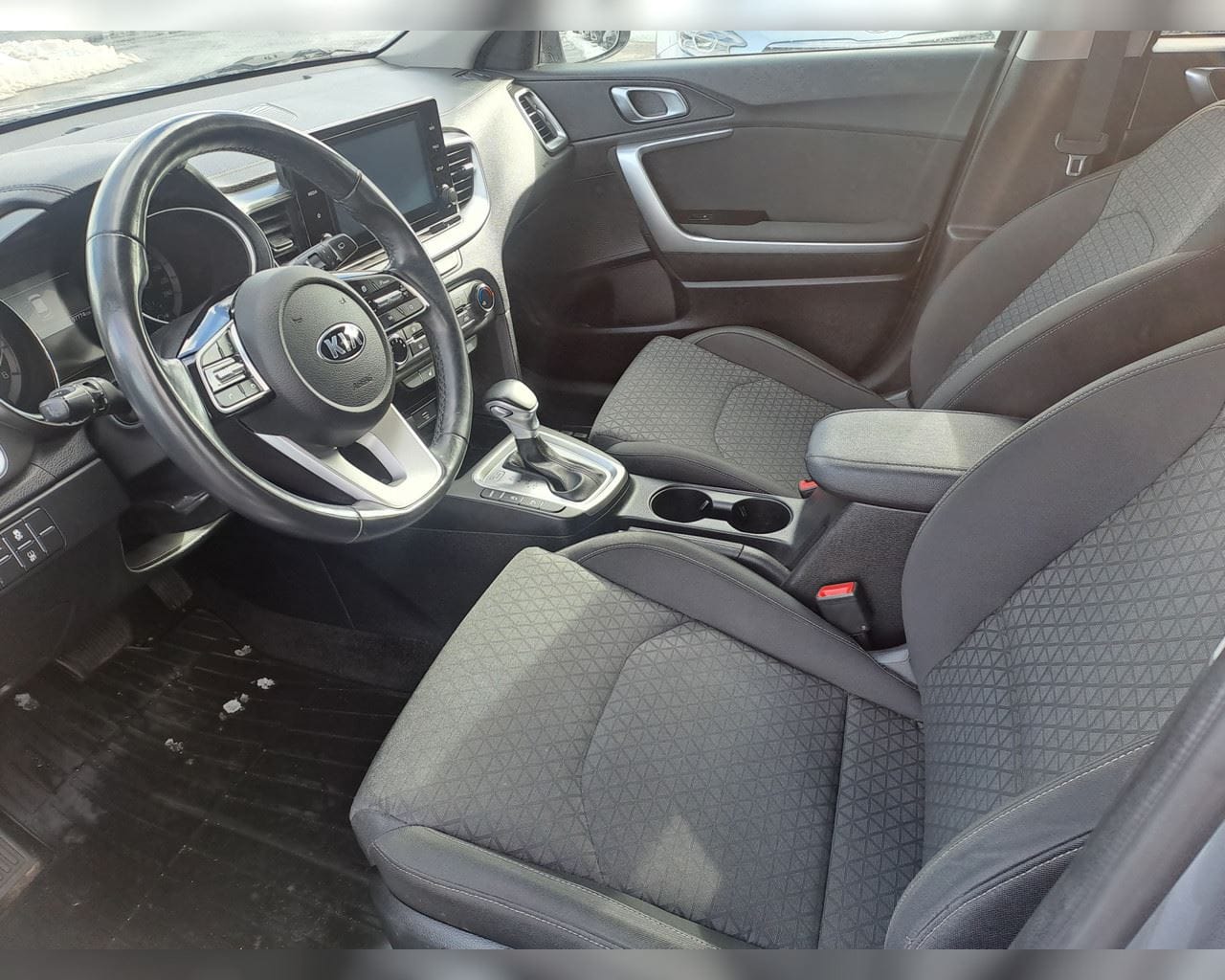 KIA XCEED PHEV URBAN