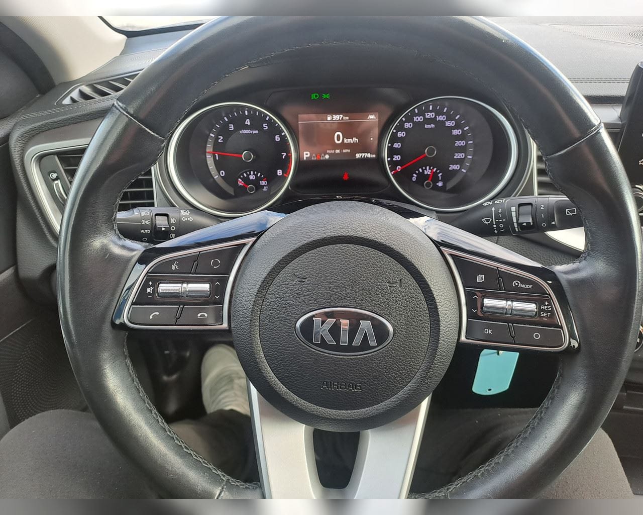 KIA XCEED PHEV URBAN
