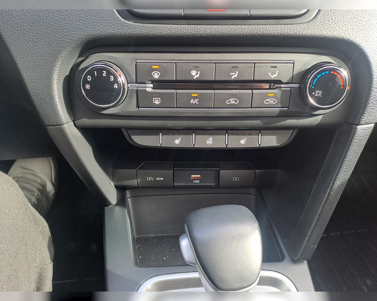 KIA XCEED PHEV URBAN