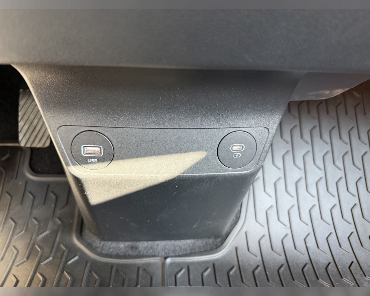KIA EV6 STYLE 77KWH