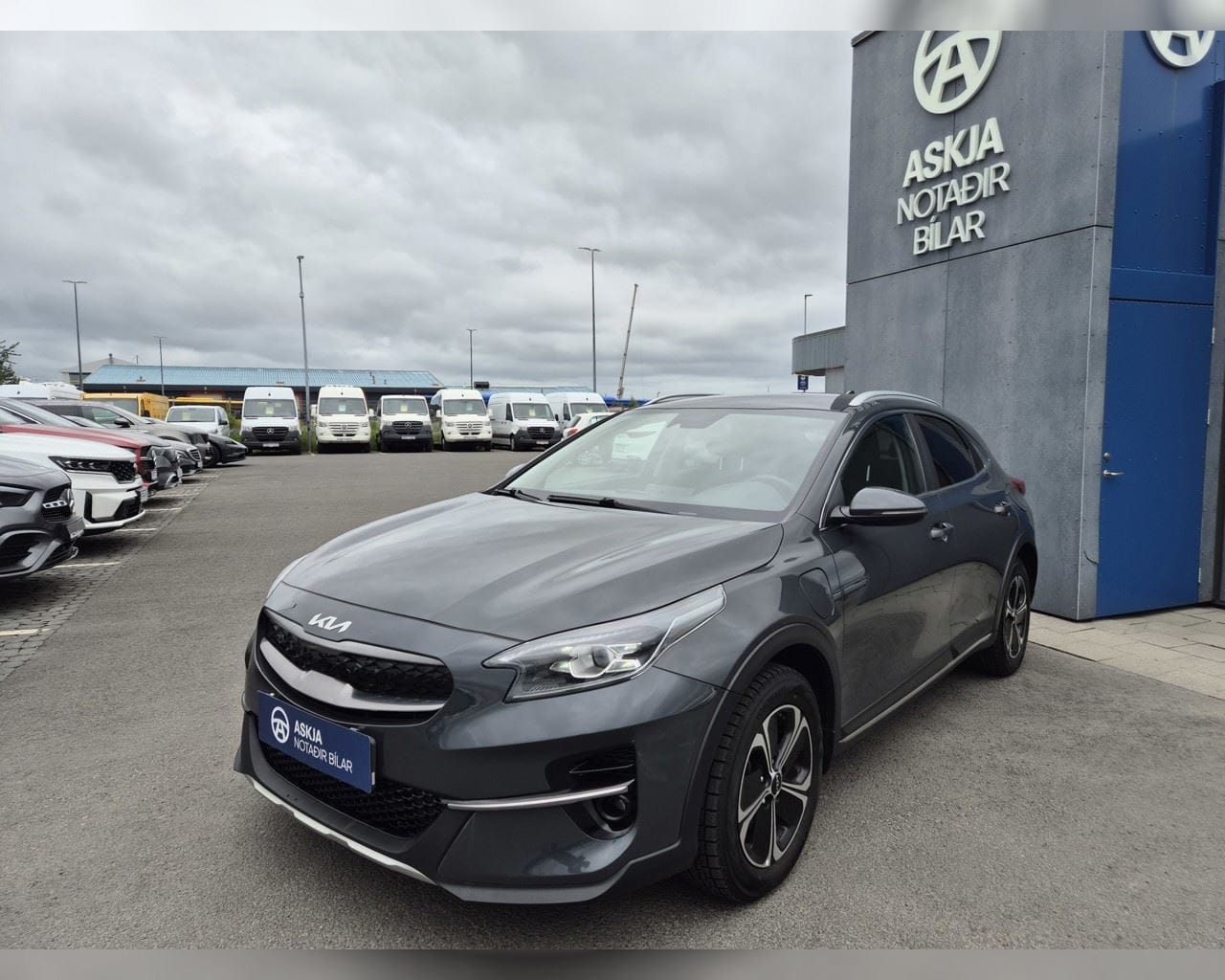 KIA XCEED PHEV URBAN