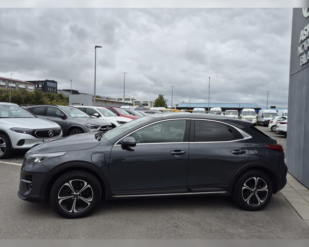 KIA XCEED PHEV URBAN