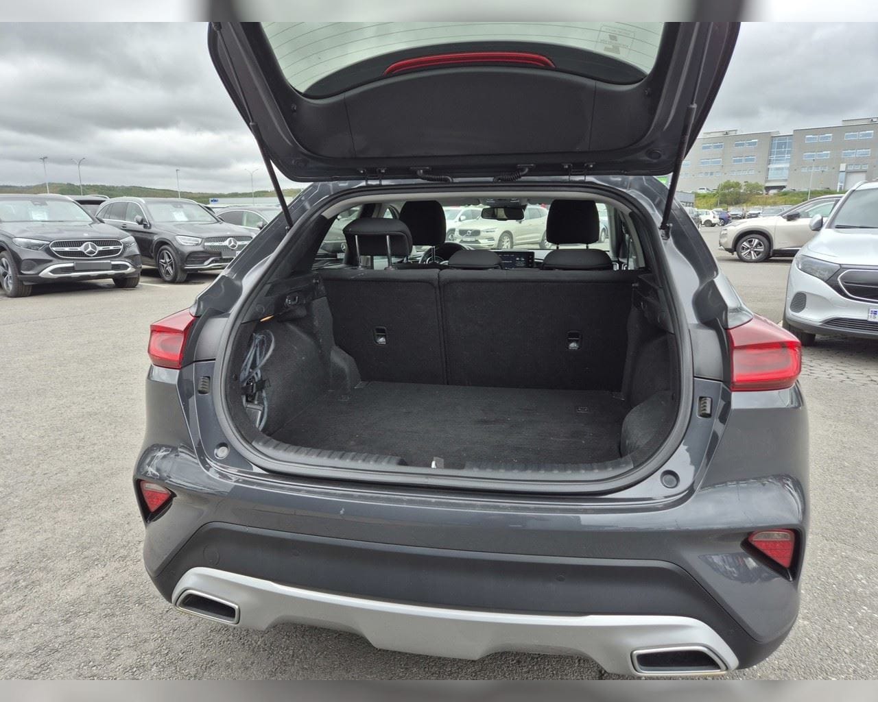 KIA XCEED PHEV URBAN