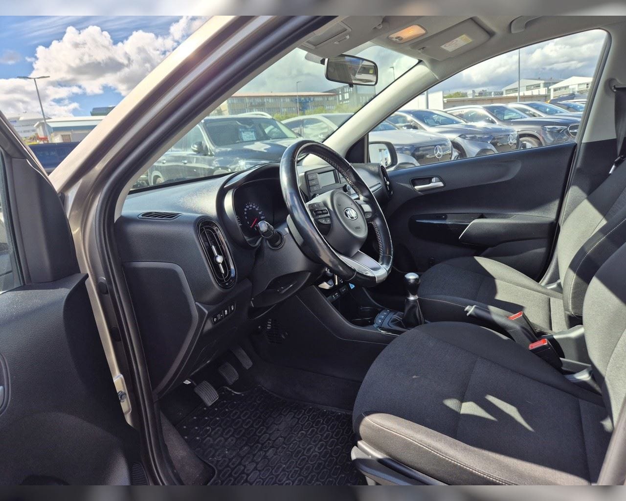 KIA PICANTO X