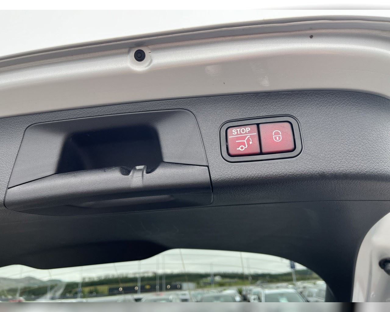 MERCEDES-BENZ EQA 300 4MATIC PROGRESSIVE