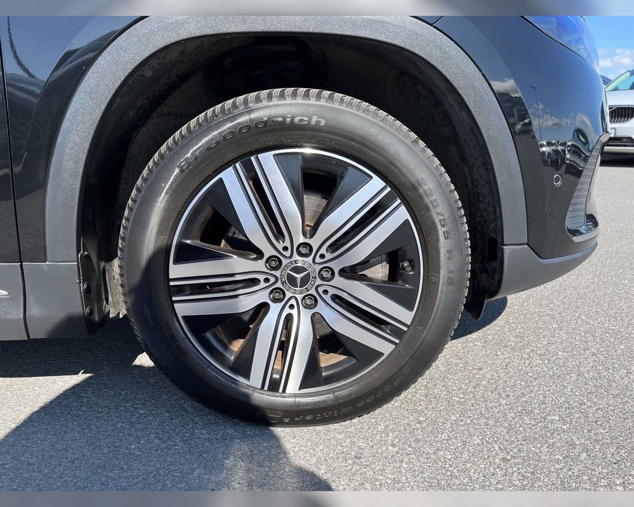 MERCEDES-BENZ EQA 300 4MATIC PROGRESSIVE