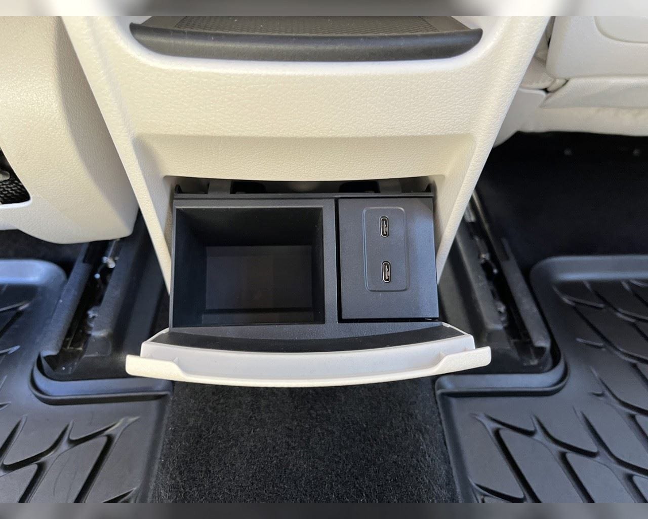 MERCEDES-BENZ EQA 300 4MATIC PROGRESSIVE