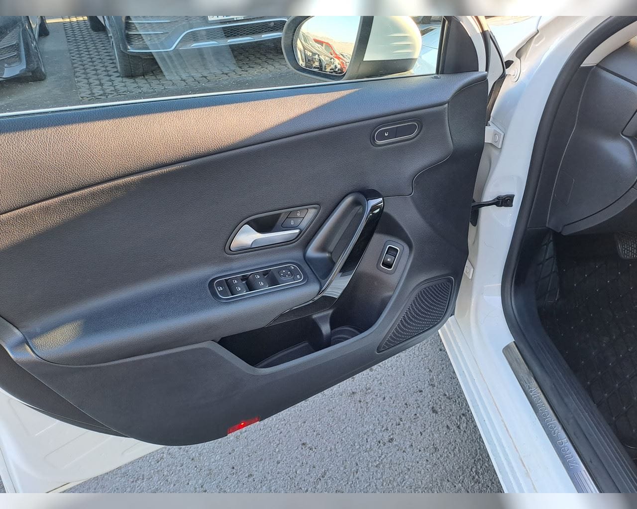 MERCEDES-BENZ A 250 E STYLE PHEV