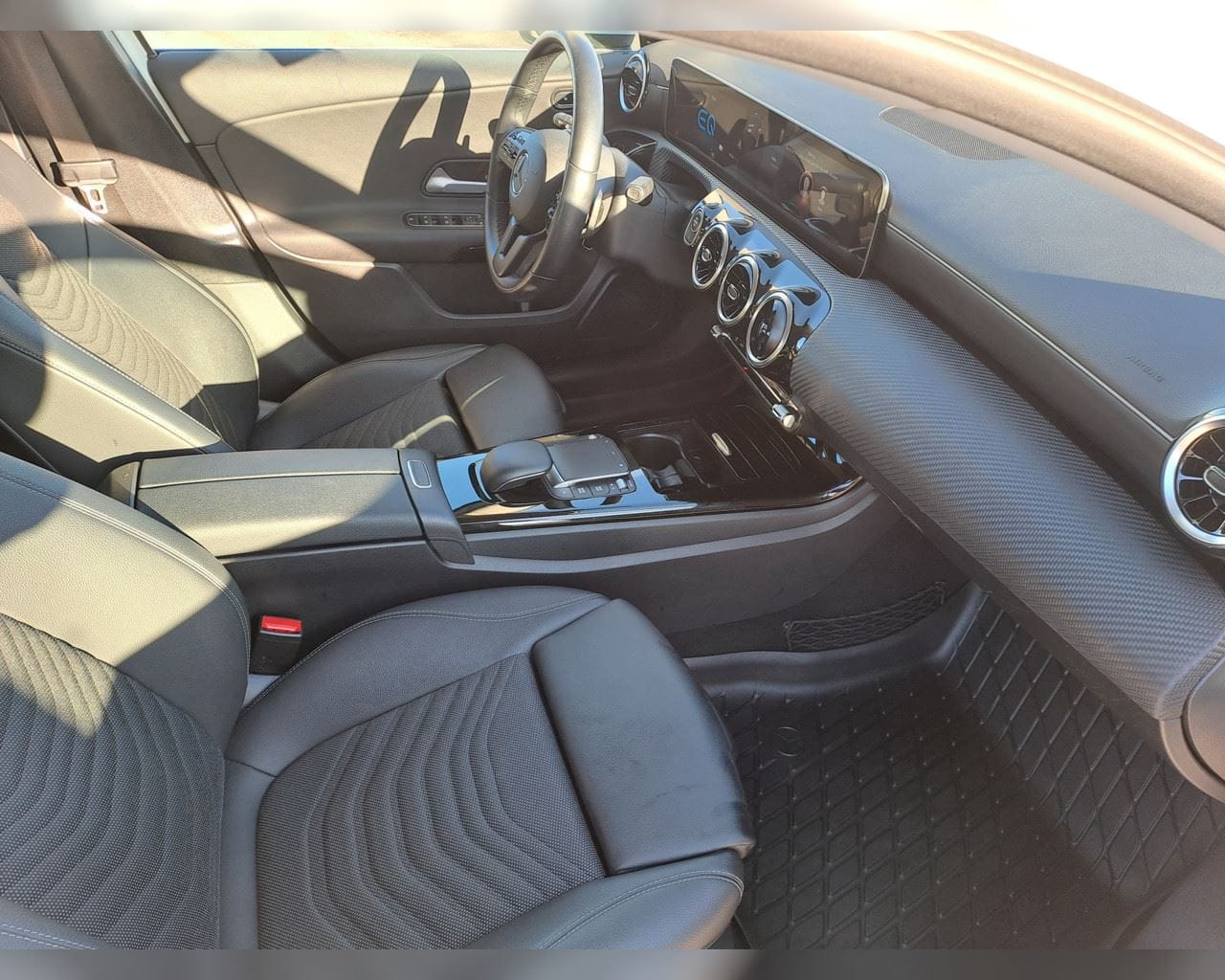 MERCEDES-BENZ A 250 E STYLE PHEV