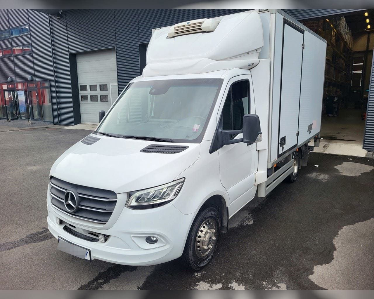 MERCEDES-BENZ SPRINTER 519