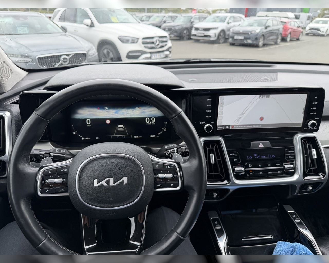 KIA SORENTO LUXURY