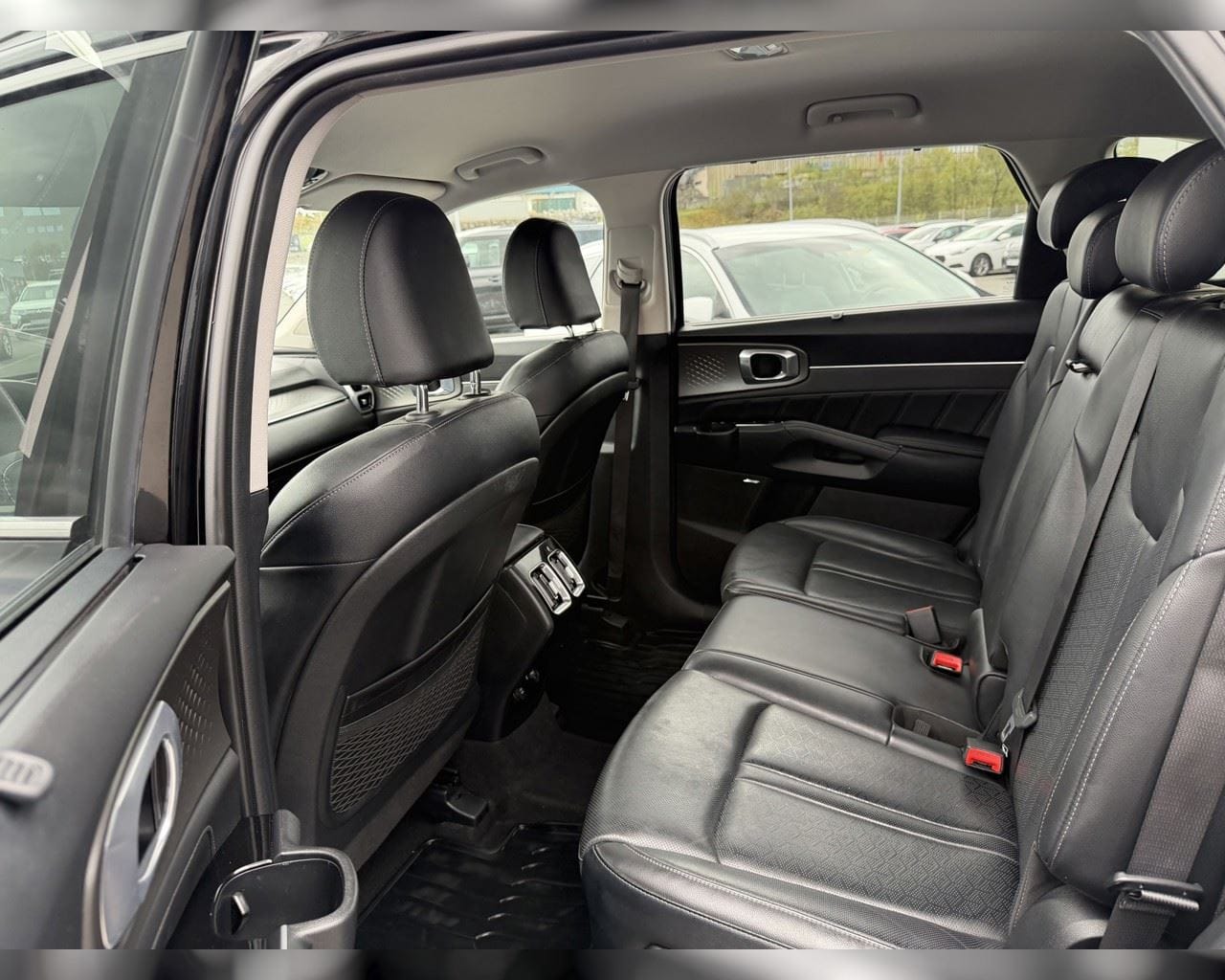KIA SORENTO LUXURY