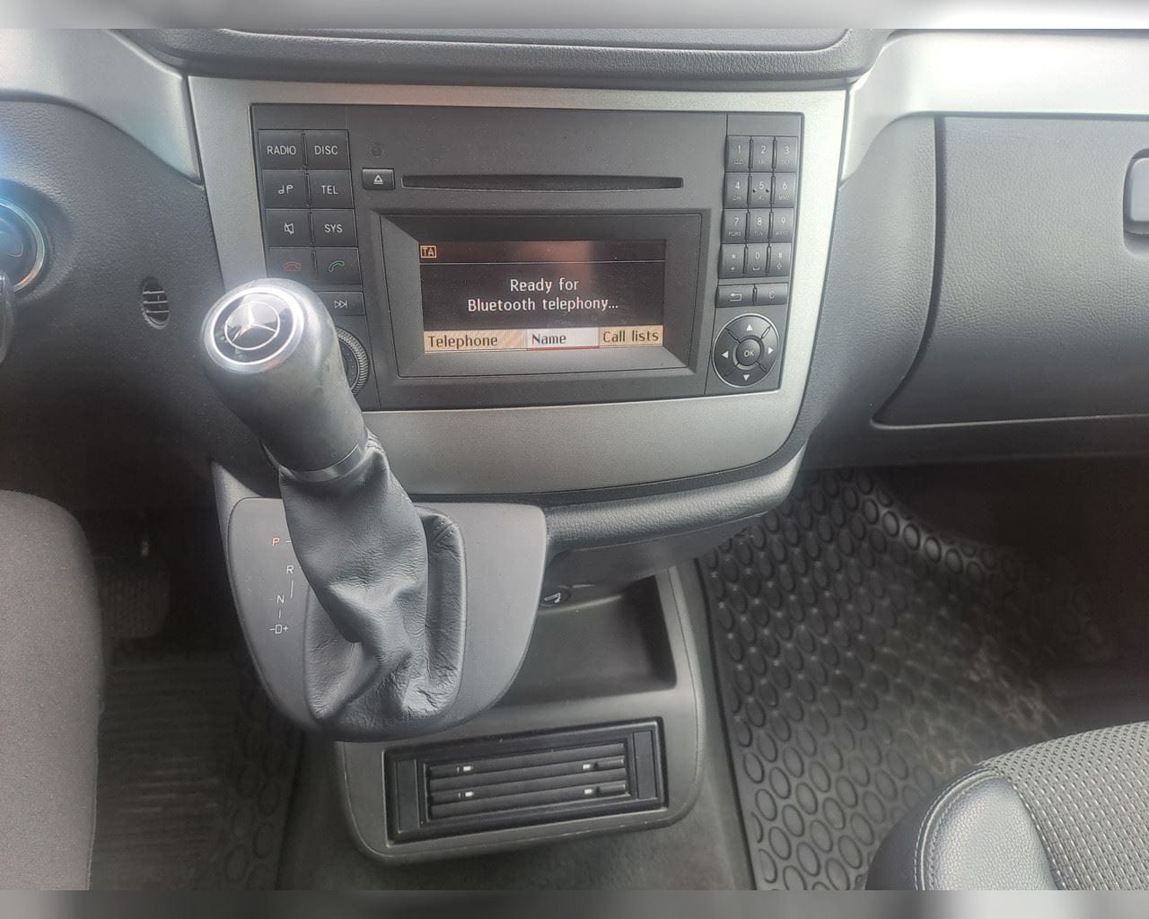 MERCEDES-BENZ VIANO