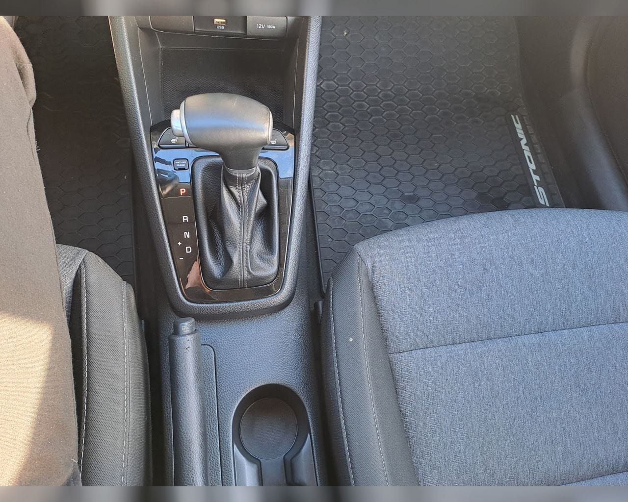 KIA STONIC URBAN