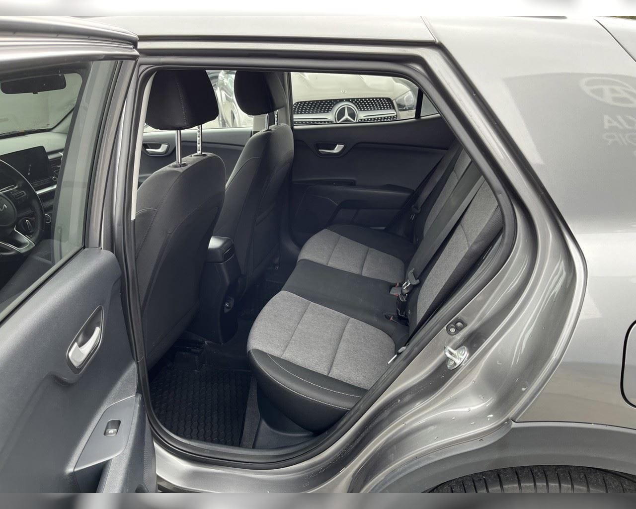 KIA STONIC URBAN