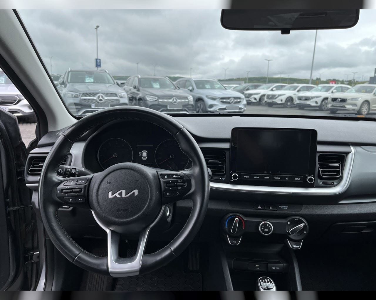 KIA STONIC URBAN