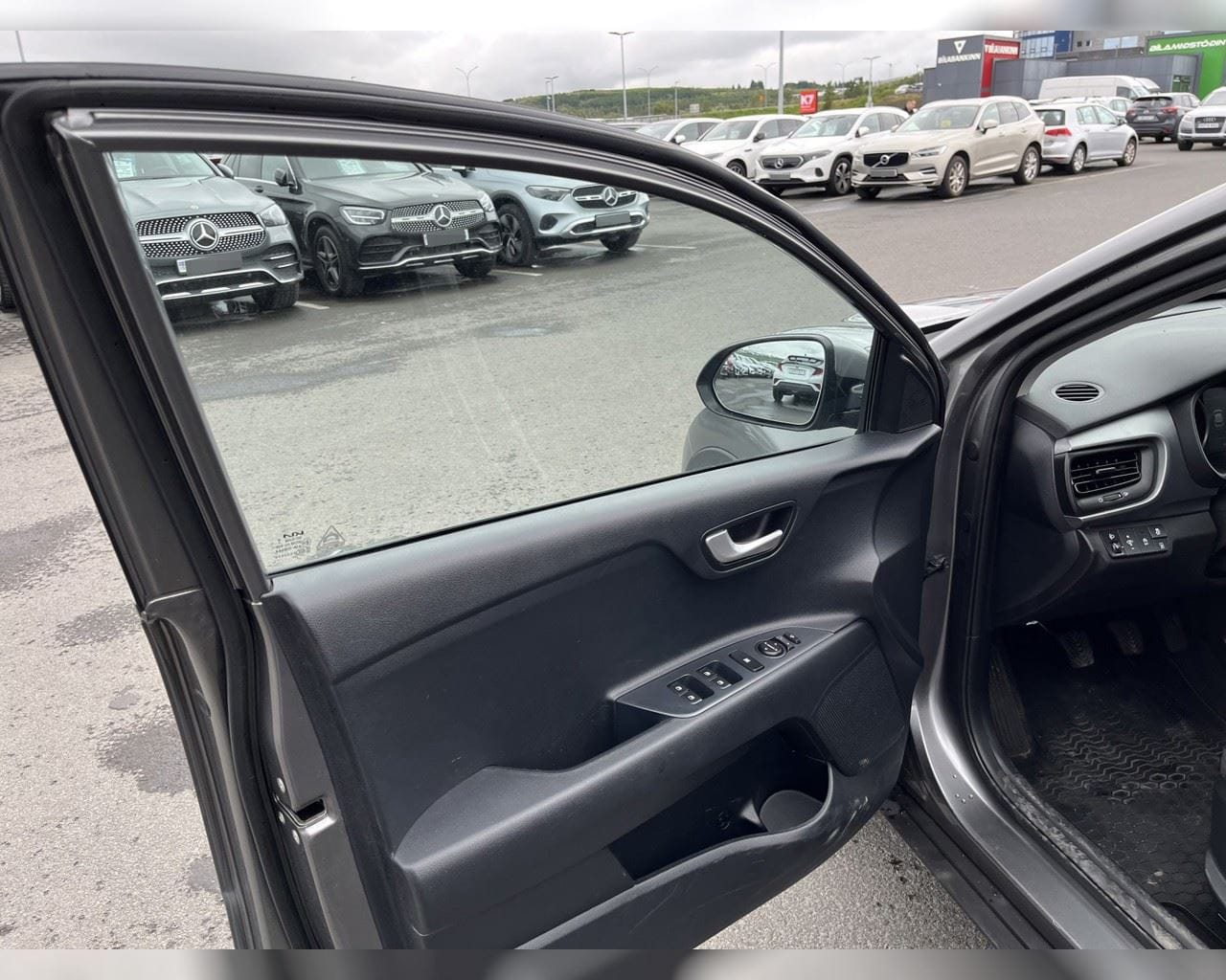 KIA STONIC URBAN