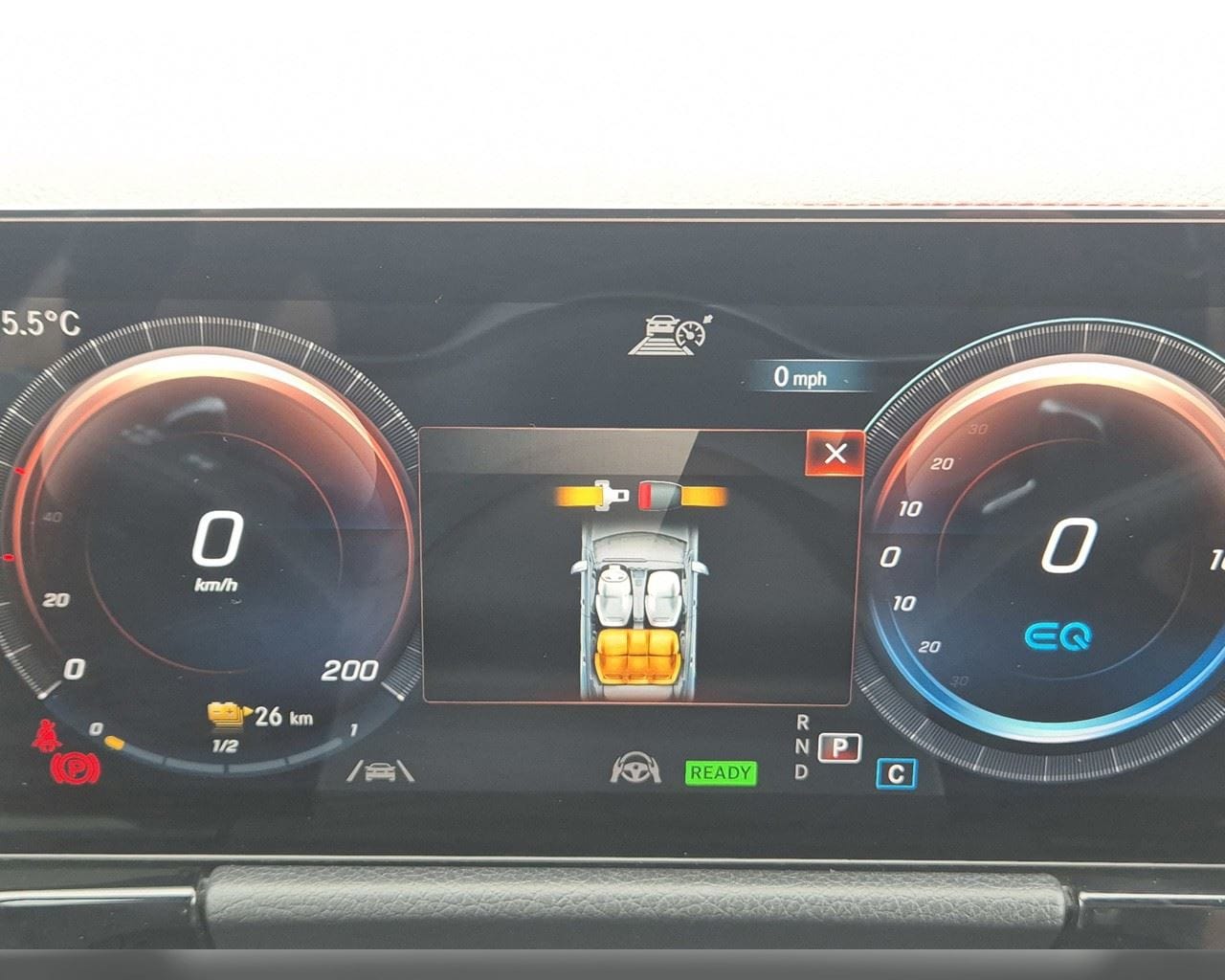 MERCEDES-BENZ EQA 250 AMG LINE