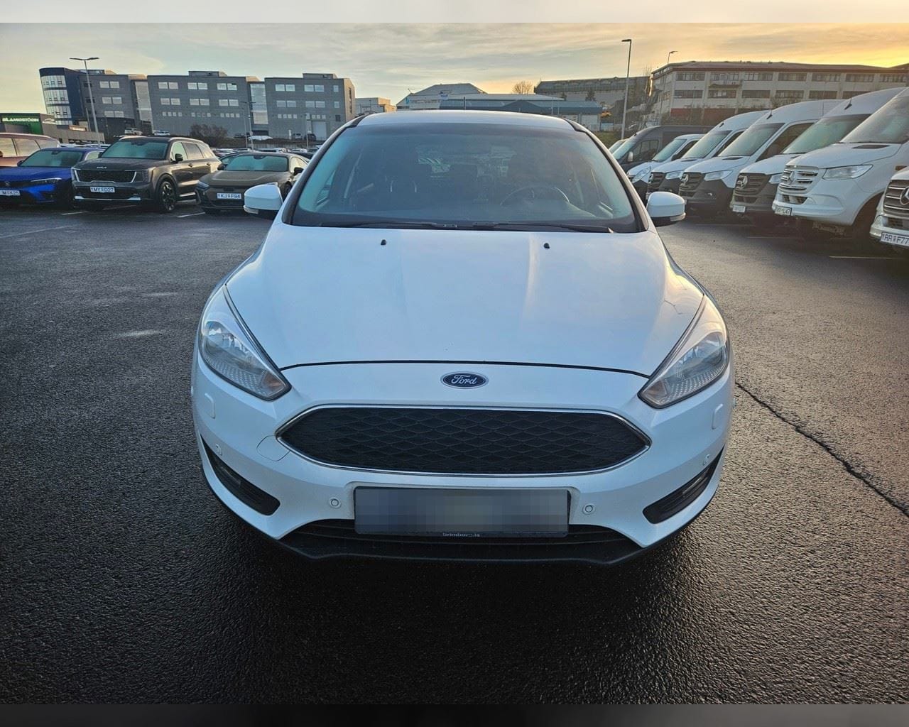 FORD FOCUS