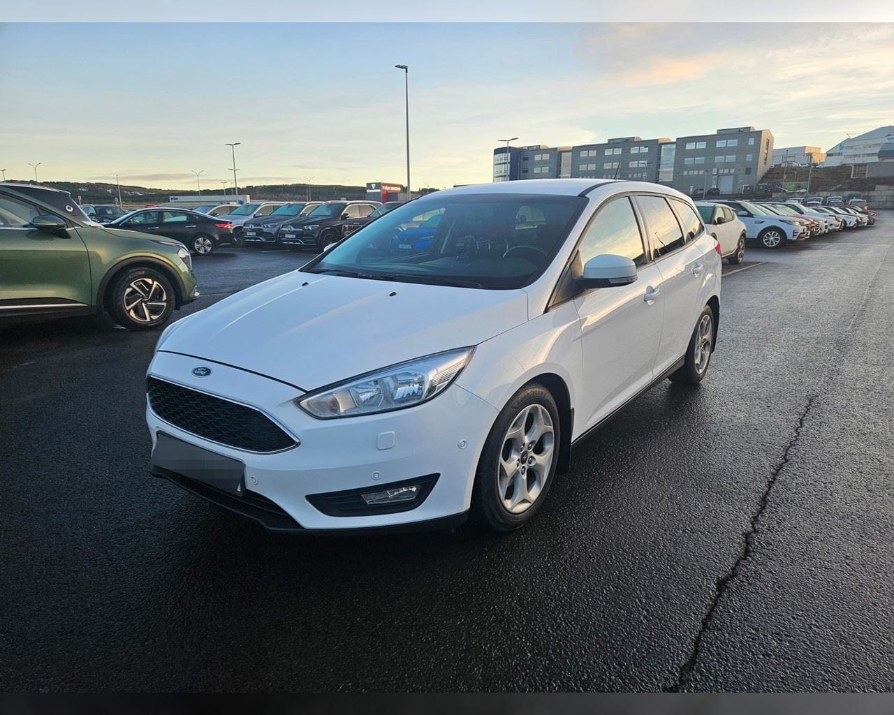 FORD FOCUS