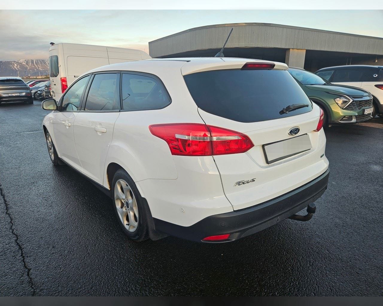 FORD FOCUS