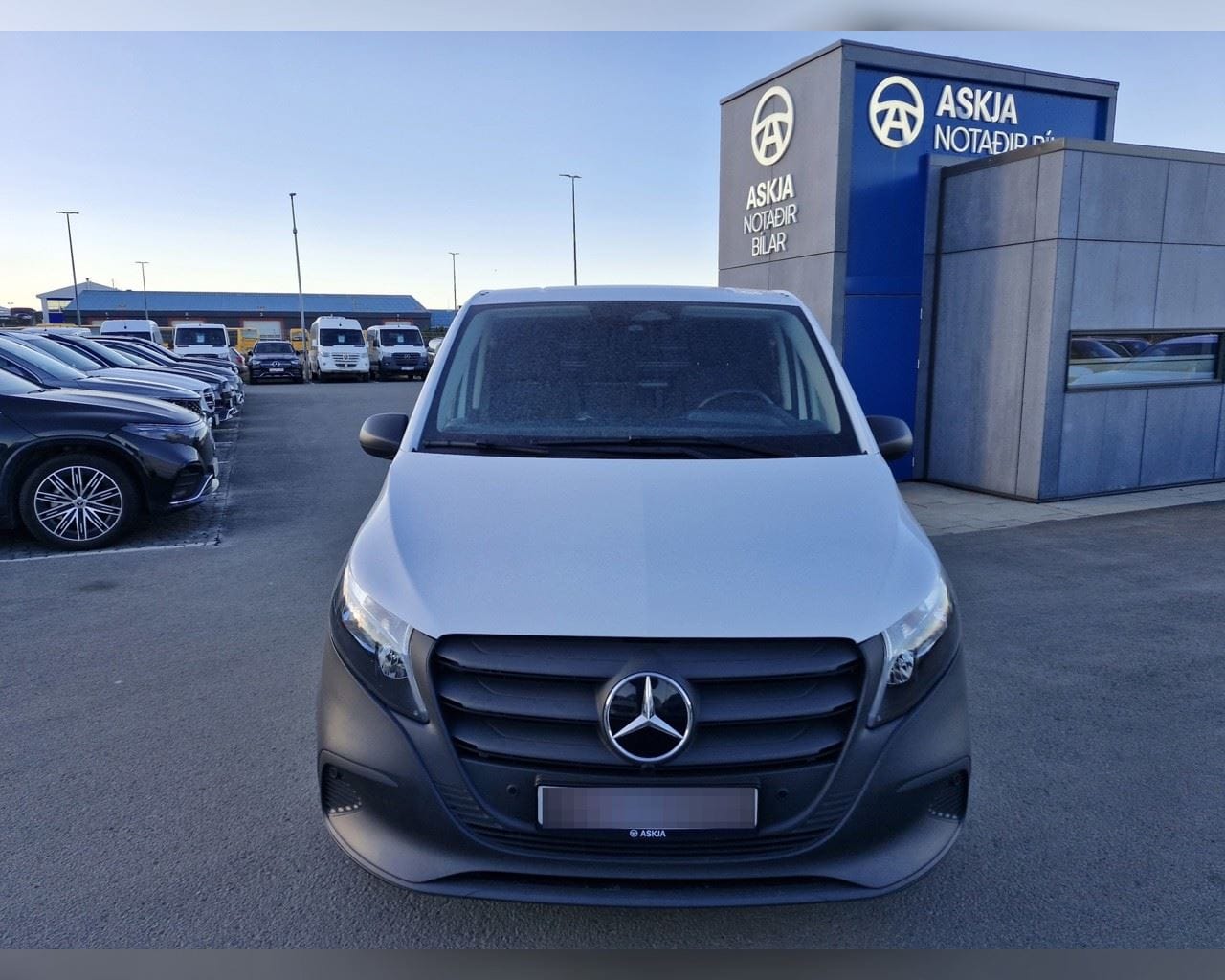 MERCEDES-BENZ VITO 114 LANGUR BASIC