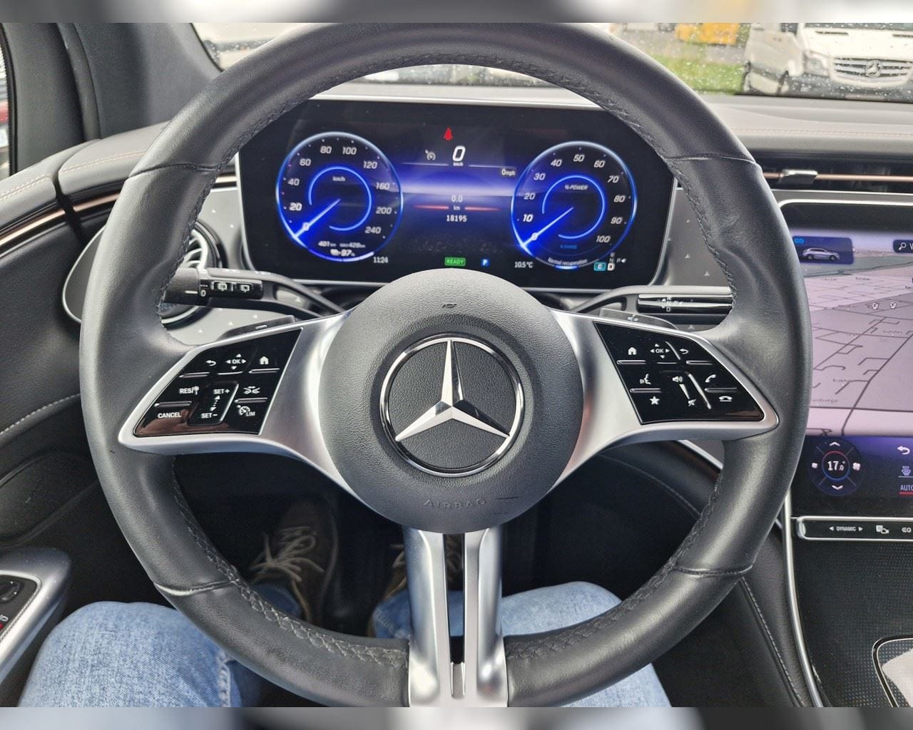 MERCEDES-BENZ EQE 350 SUV 4MATIC PURE