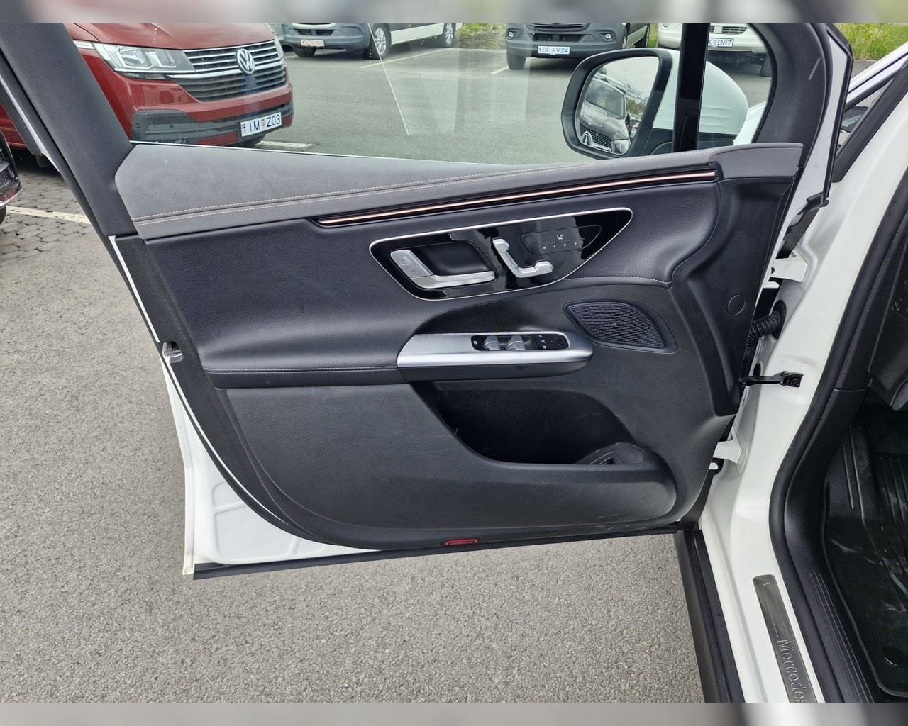 MERCEDES-BENZ EQE 350 SUV 4MATIC PURE