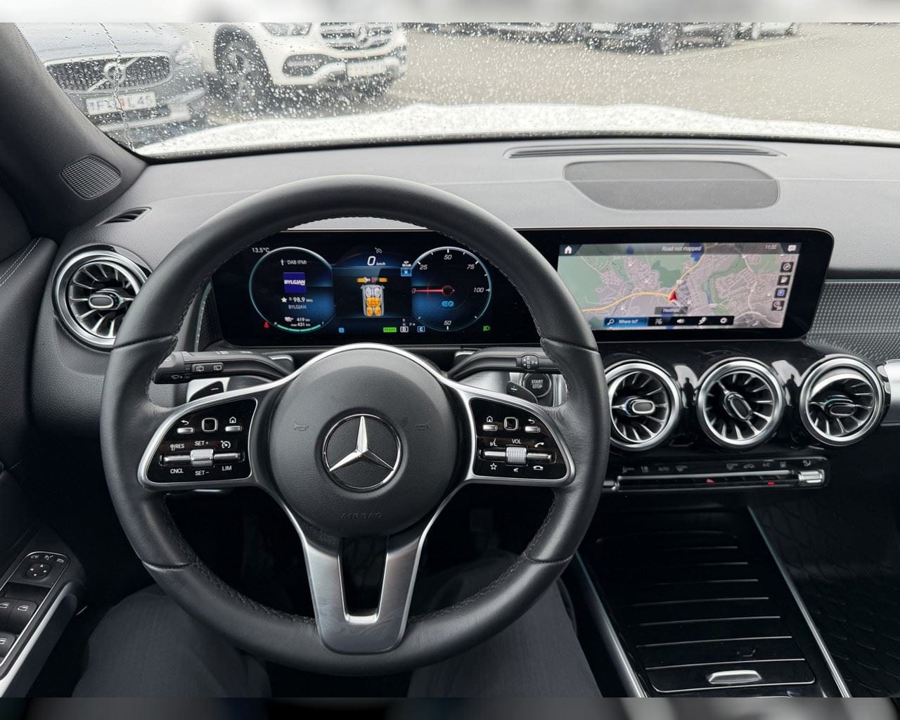 MERCEDES-BENZ EQB 250 PURE