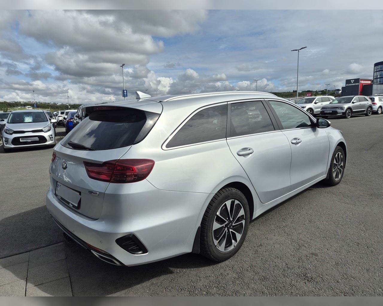 KIA CEED SW PHEV URBAN