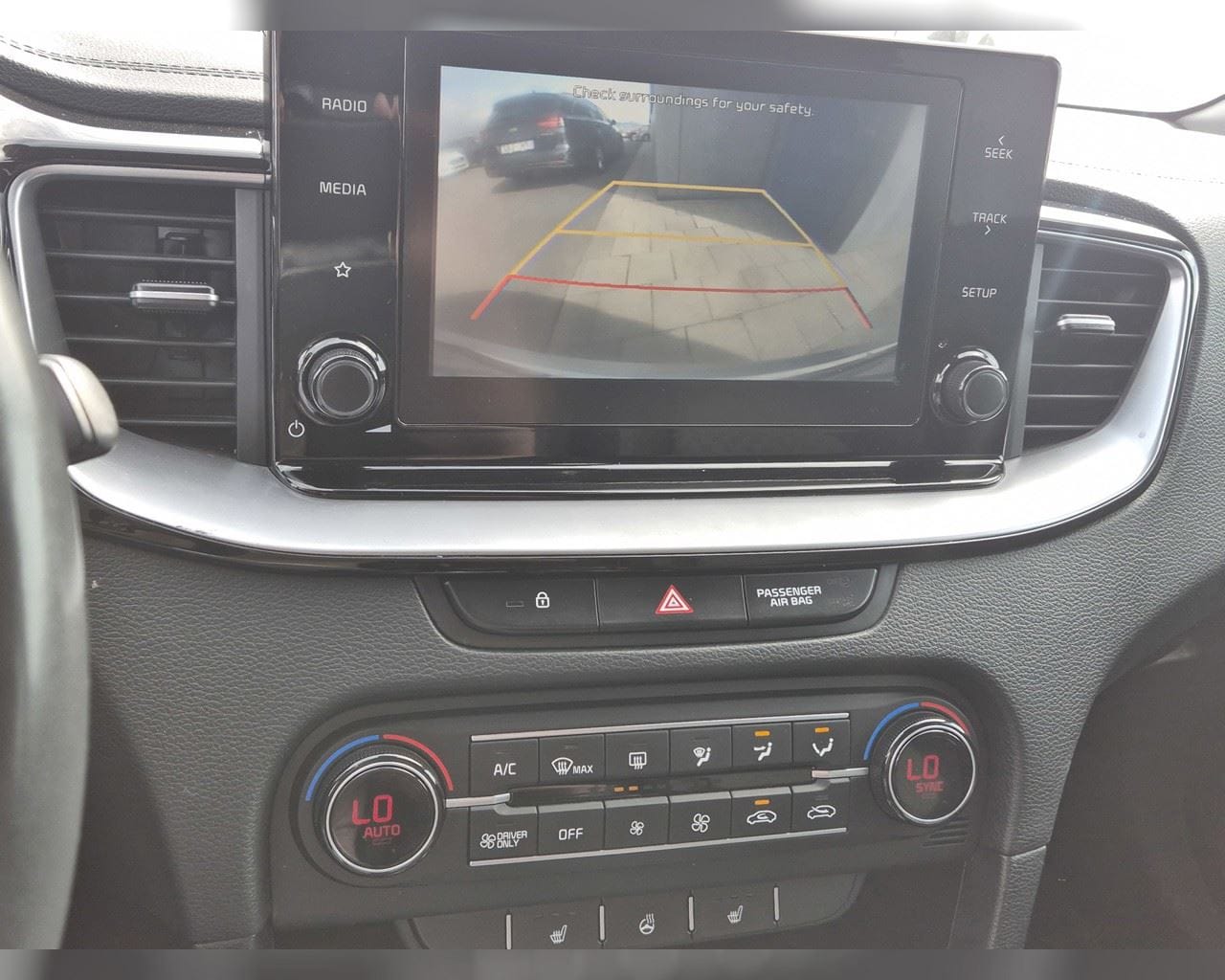 KIA CEED SW PHEV URBAN