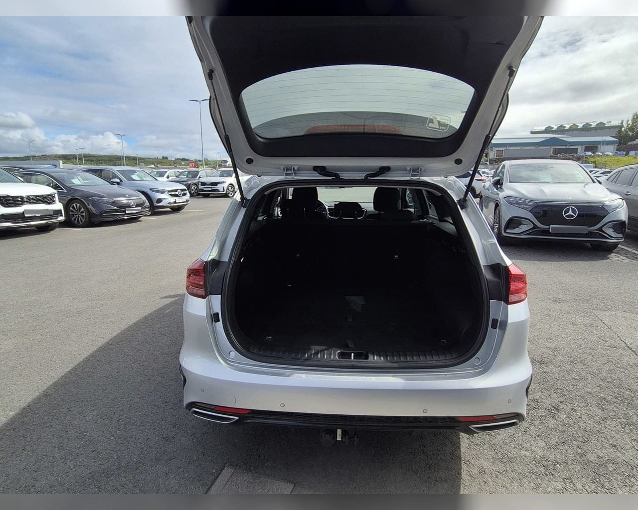 KIA CEED SW PHEV URBAN