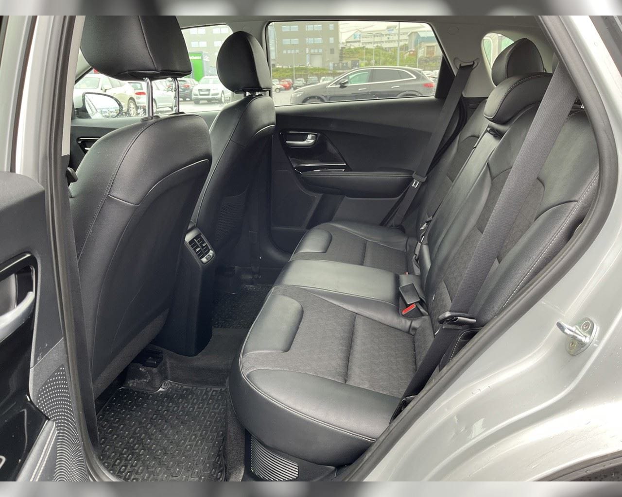 KIA NIRO URBAN PHEV