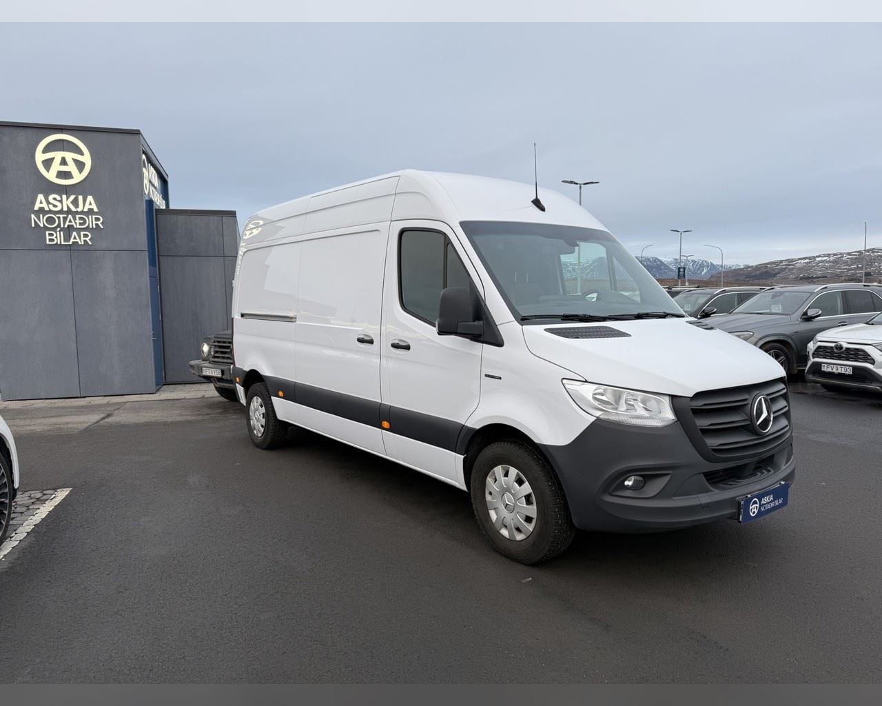 MERCEDES-BENZ SPRINTER BUSSINES 47KW
