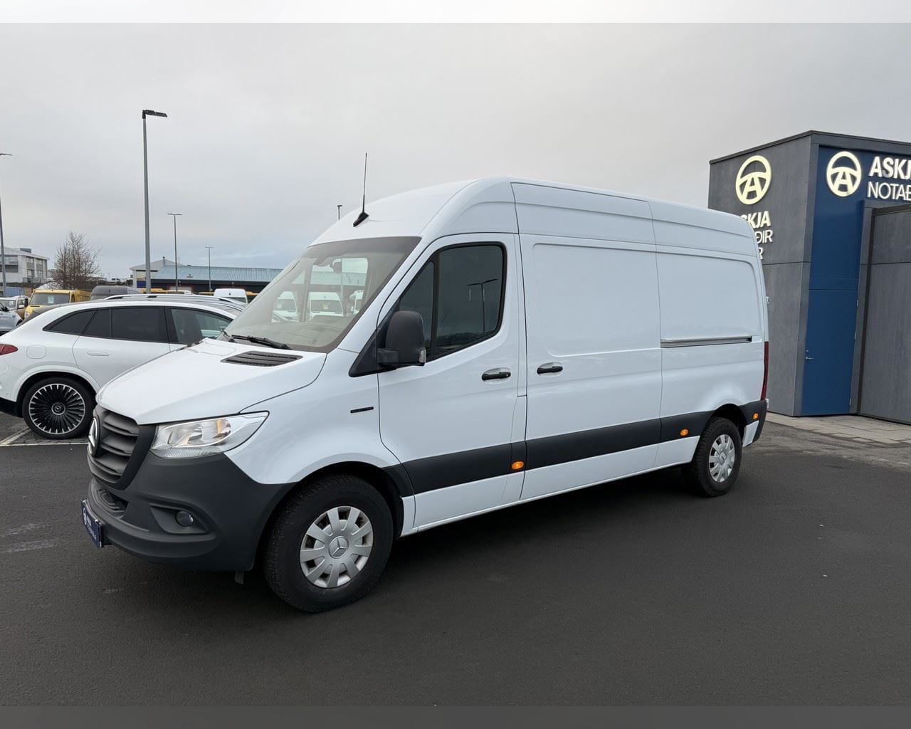 MERCEDES-BENZ SPRINTER BUSSINES 47KW
