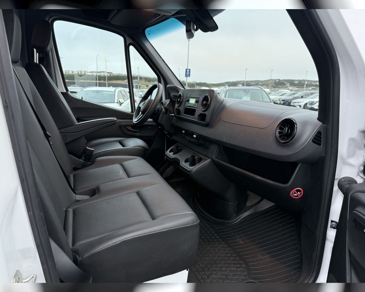 MERCEDES-BENZ SPRINTER BUSSINES 47KW