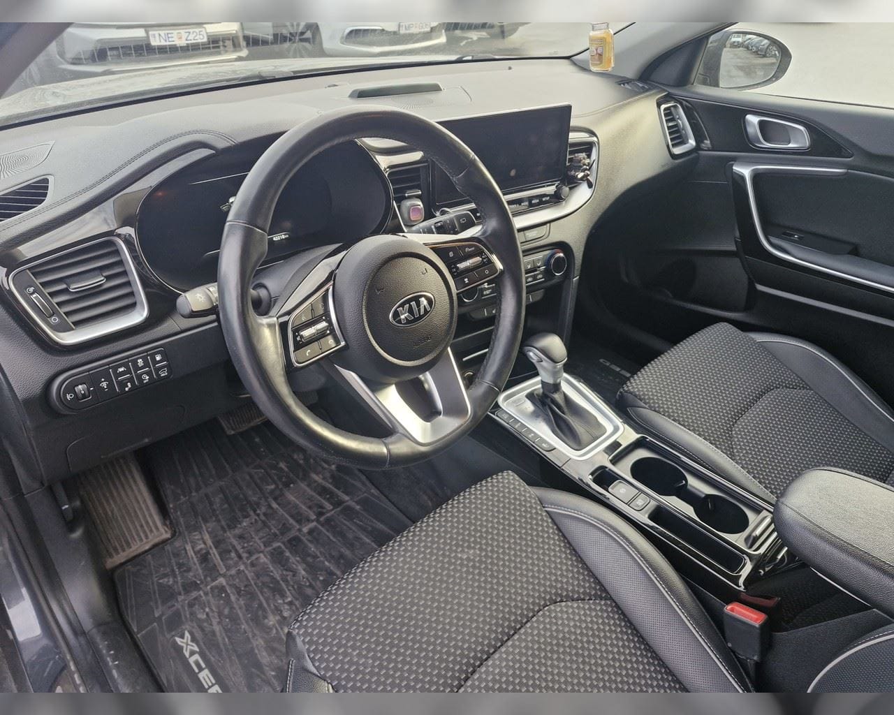 KIA XCEED STYLE
