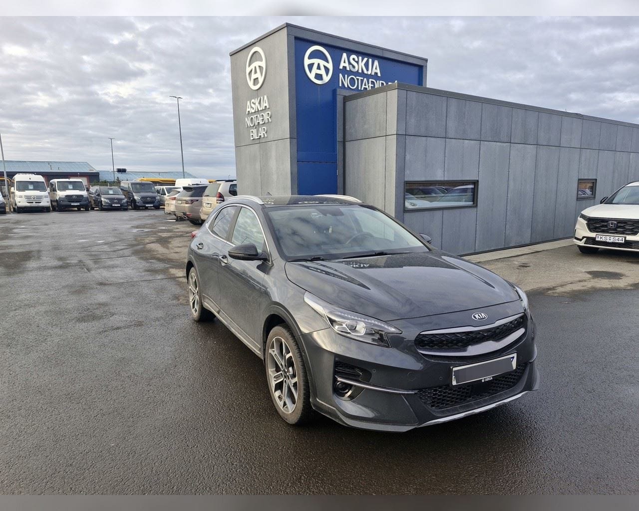 KIA XCEED STYLE