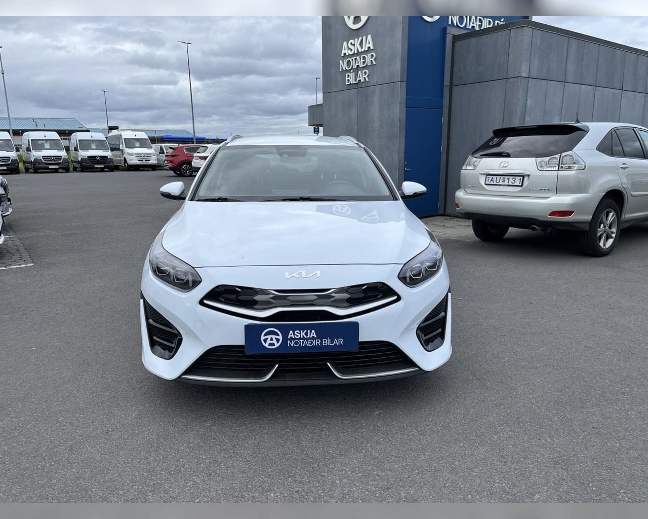 KIA CEED SW PHEV URBAN