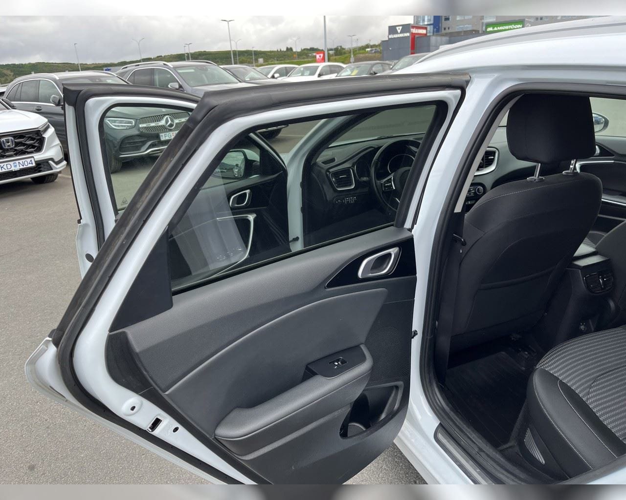 KIA CEED SW PHEV URBAN
